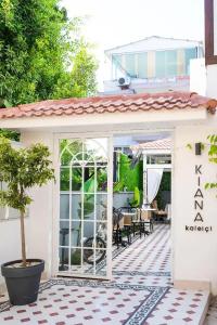 Kiana KaleİÇİ - 11
