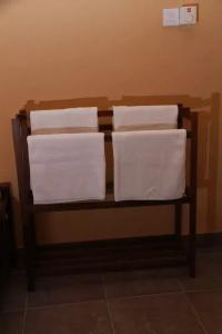 Anura Guest Inn - 52