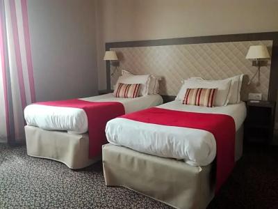 Best Western Central - 46