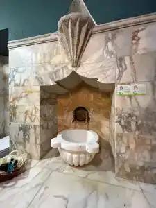 Serenus Cave Suites - 16