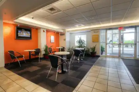 6-Orlando, FL - International Dr - 10