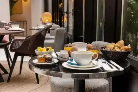 Hôtel Moderniste - 25