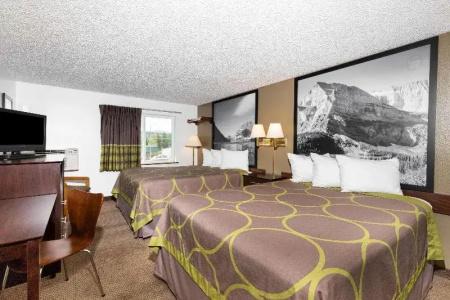 Super 8 by Wyndham/Brooks Street - 24