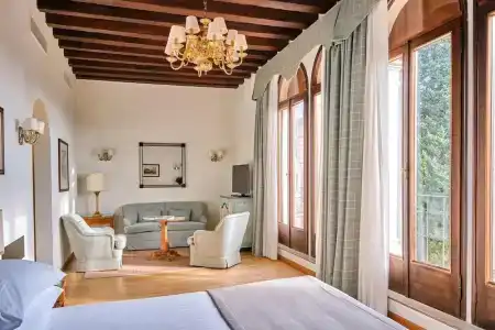 Cipriani - 121