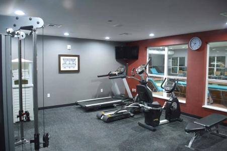 Best Western Plus Airport Inn & Suites - 23