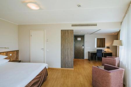 Strand Spa & Conference - 22