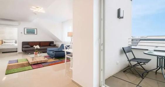 Best Western Plus Celebrity Suites - 102