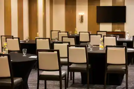 Kimpton George, An Ihg - 39