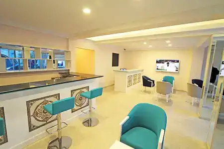 The Best Life Center - 9