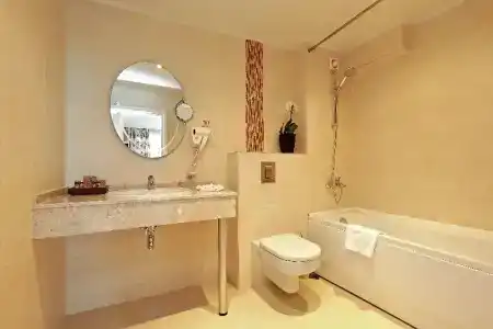 White Rock Castle Suite & SPA - 81