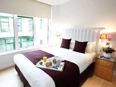 196 Bishopsgate - 16
