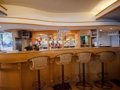 Seaview Sriracha - 19