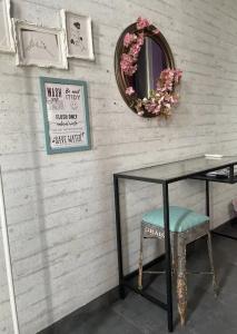 Iconic Athens Hostel - 23
