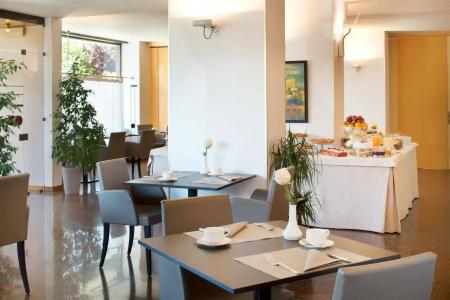 Starhotels Cristallo Palace - 25