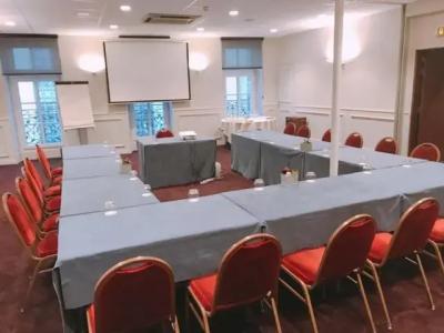 Logis Darcy Dijon Centre - 10