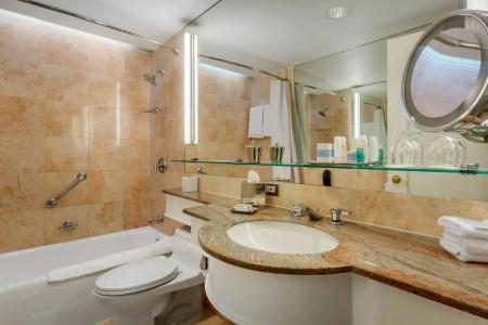Omni Berkshire Place - 9