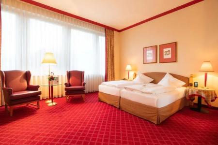 Plaza Schwerin; Sure Collection By Best Western - 127