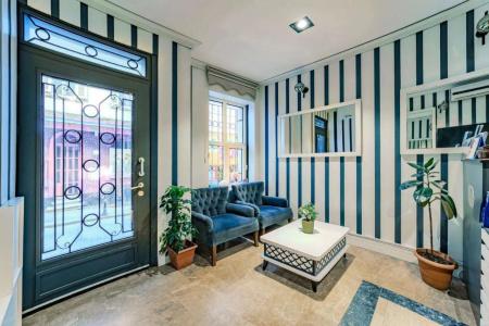 La Pazza Suites - 12