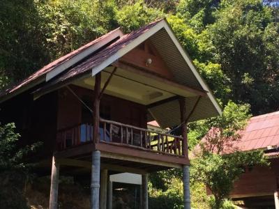 Namtok Bungalows - 18