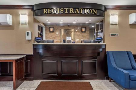 Comfort Inn Nashville West - 1