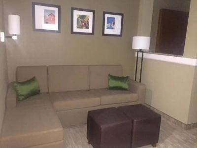 Comfort Suites - University - 50