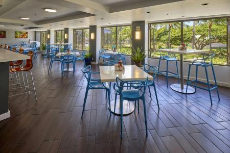 DoubleTree by Hilton Alana - Waikiki Beach - 27