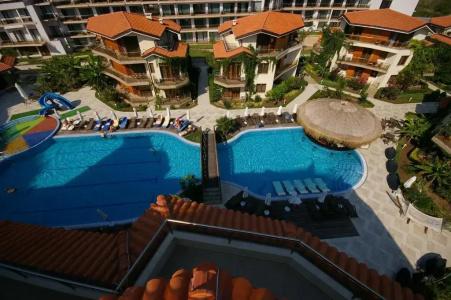 Laguna Beach Resort & Spa - 11