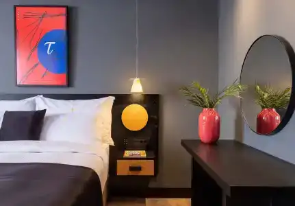 3 Pines Design Living - 98