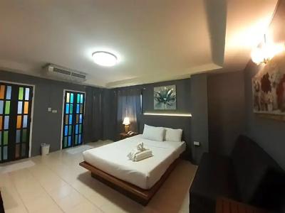 Bangkok Travel Suites - 33