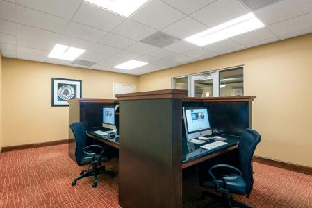 Hampton Inn - Suites-North-I-95 - 31