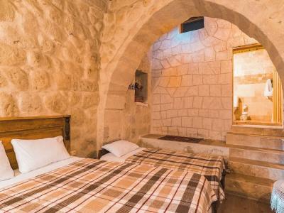 Atilla's Cave - 239
