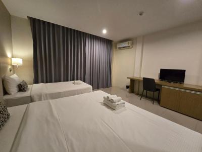 Sleepstation at Pratunam - 12