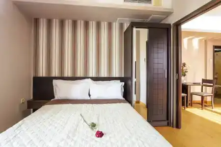 CityHome Aparthotel - 99