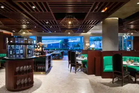 JW Marriott Parq - 26