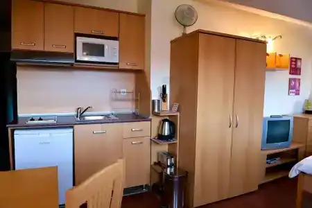Bojur & Bojurland Apartment Complex - 24