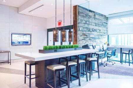 Courtyard By Marriott New York Jfk Airport - 20
