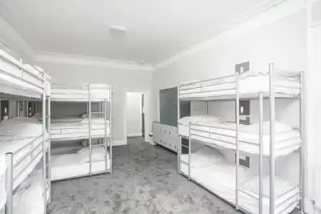 West End - 115