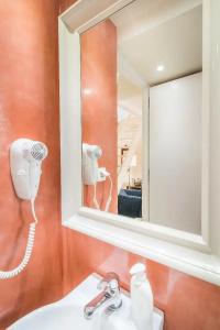 Fava Eco Suites - 41
