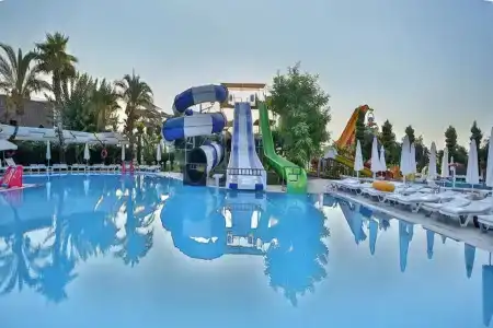 Saturn Palace Resort - 31