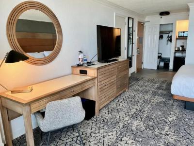 Sheraton Oceanfront - 76