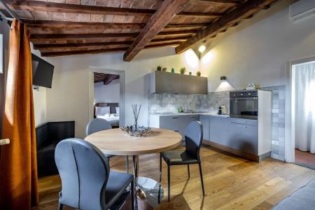 Martelli 6 Suite & - 143