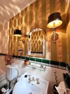 Goldener Anker - 25