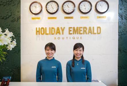 Holiday Emerald - 19
