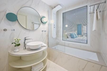 The Ivi Mare - Designed for Adults - 6