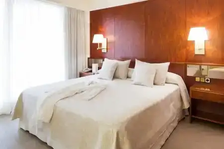 Royal Plaza - 8