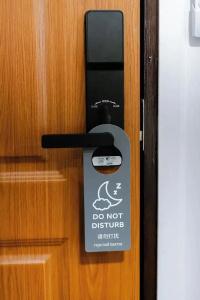 Diff Hostel - 105