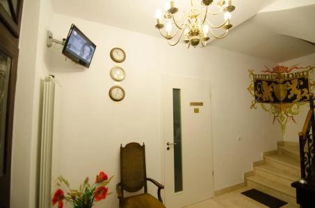 Boutique Monaco - 8