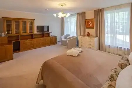 Villa Alvīne Family Apart-Hotel - 184