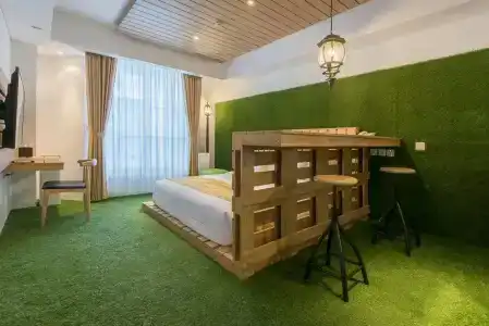 Yan's House - 4
