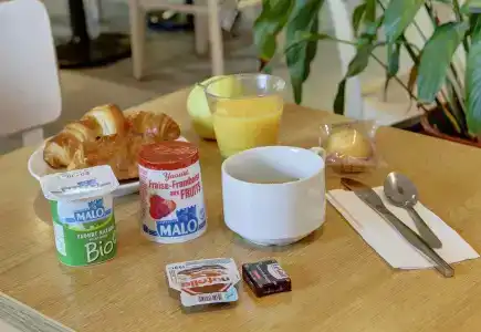 b&b hôTel Reims Centre Gare - 13
